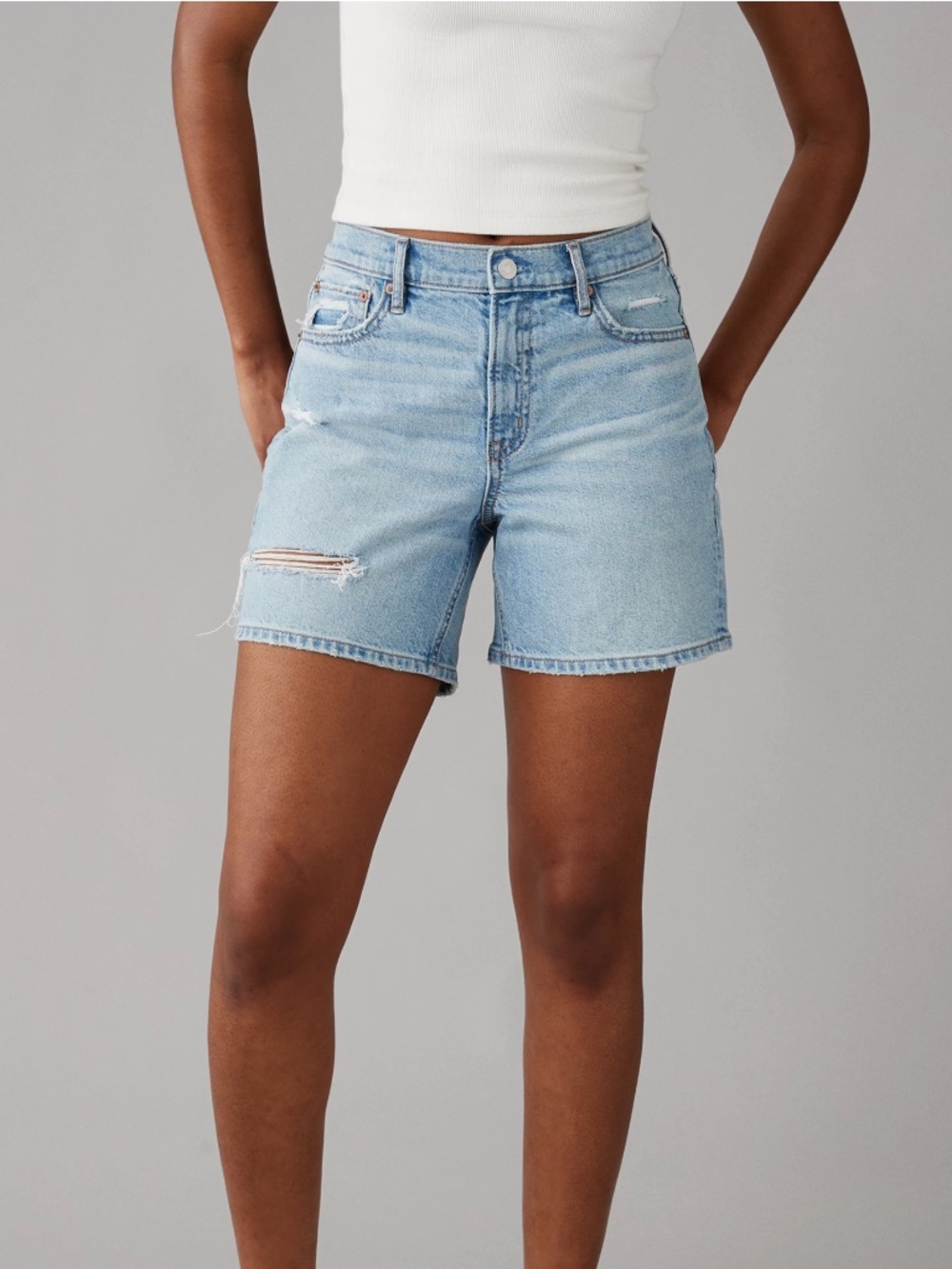 AE 6" Strigid Super High-Waisted Relaxed Ripped Denim Short